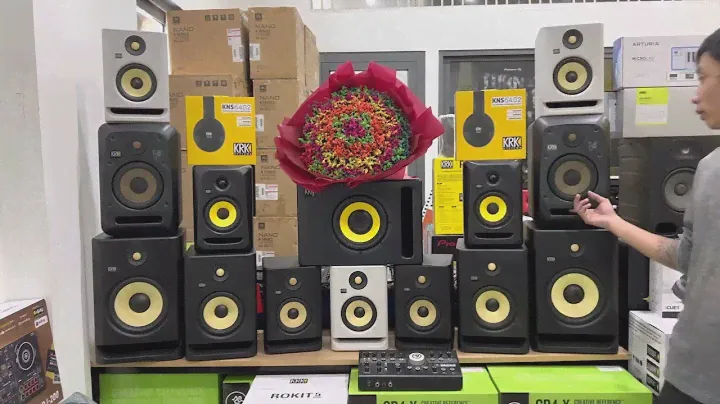 Loa kiểm âm KRK ROKIT , KRK V6S4 . KRK CLASSIC 5G3
